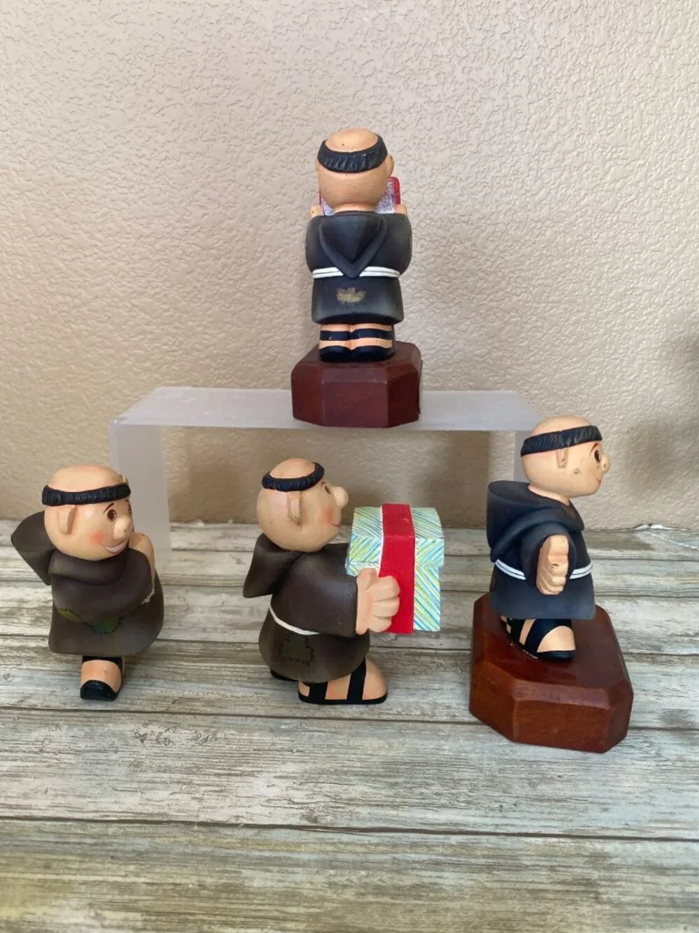 Vintage Franciscan Missions Monk Wood Figurines Set of 4 Christmas 4”